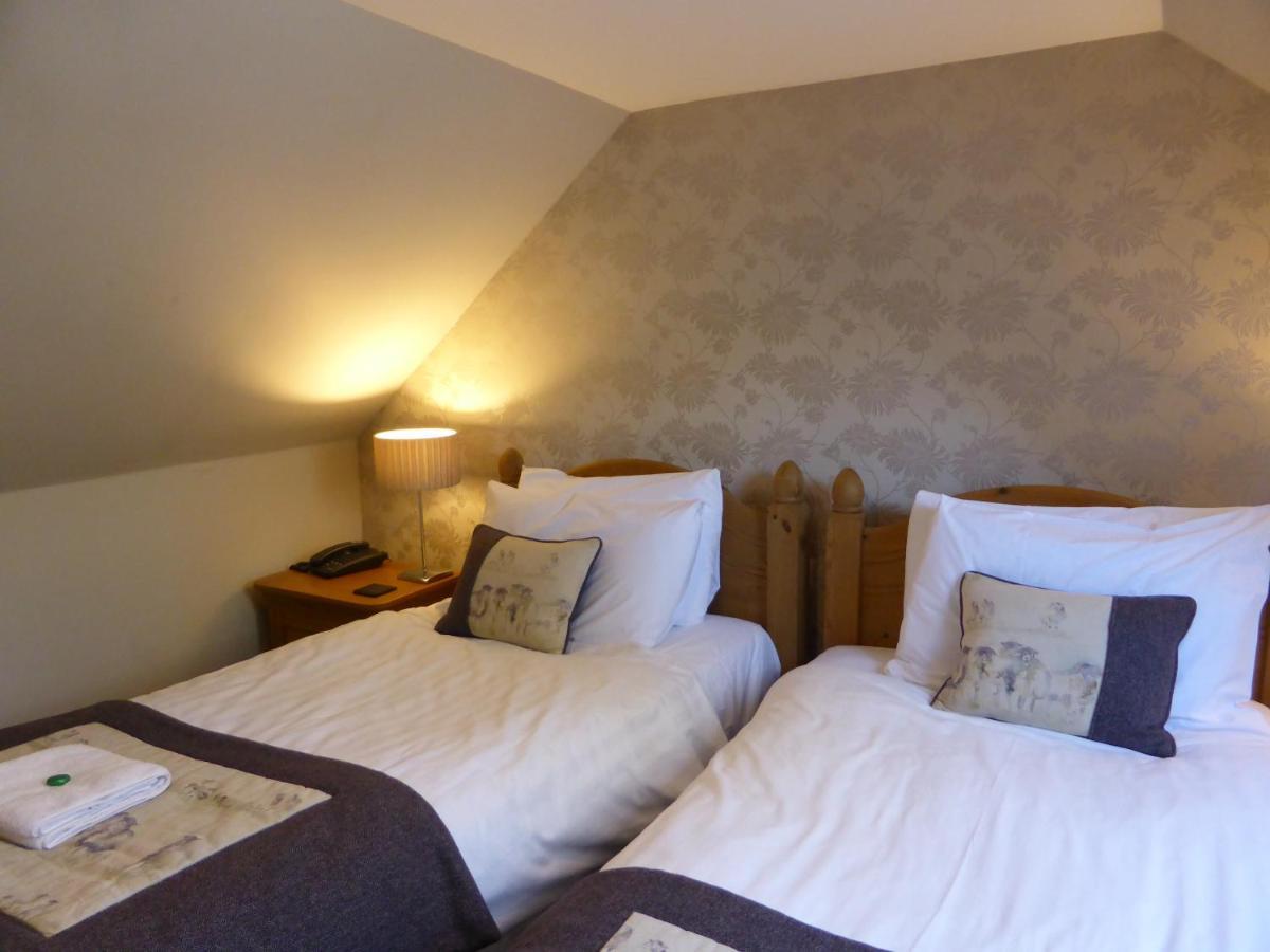 Glen Clova Hotel&Luxury Lodges Millton of Clova Buitenkant foto