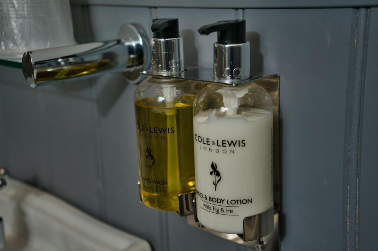 Glen Clova Hotel&Luxury Lodges Millton of Clova Buitenkant foto