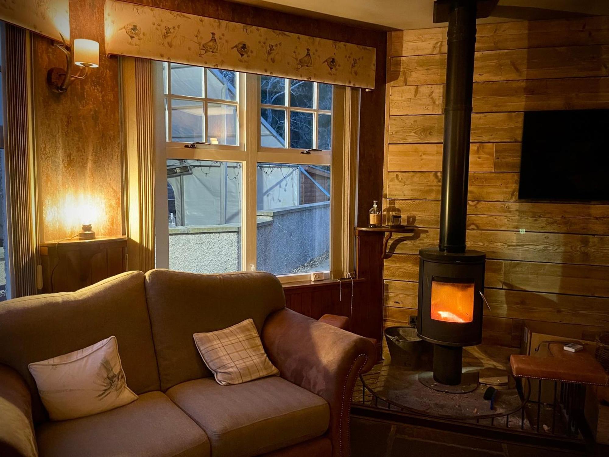 Glen Clova Hotel&Luxury Lodges Millton of Clova Buitenkant foto